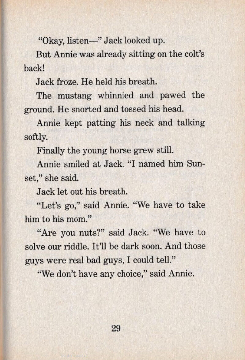 04 Hands Up!绘本故事第5页