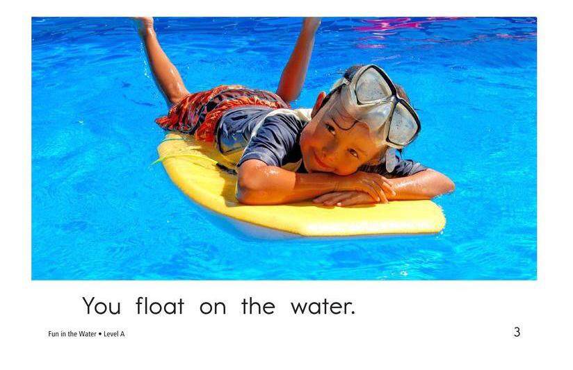 Fun in the Water绘本故事第3页