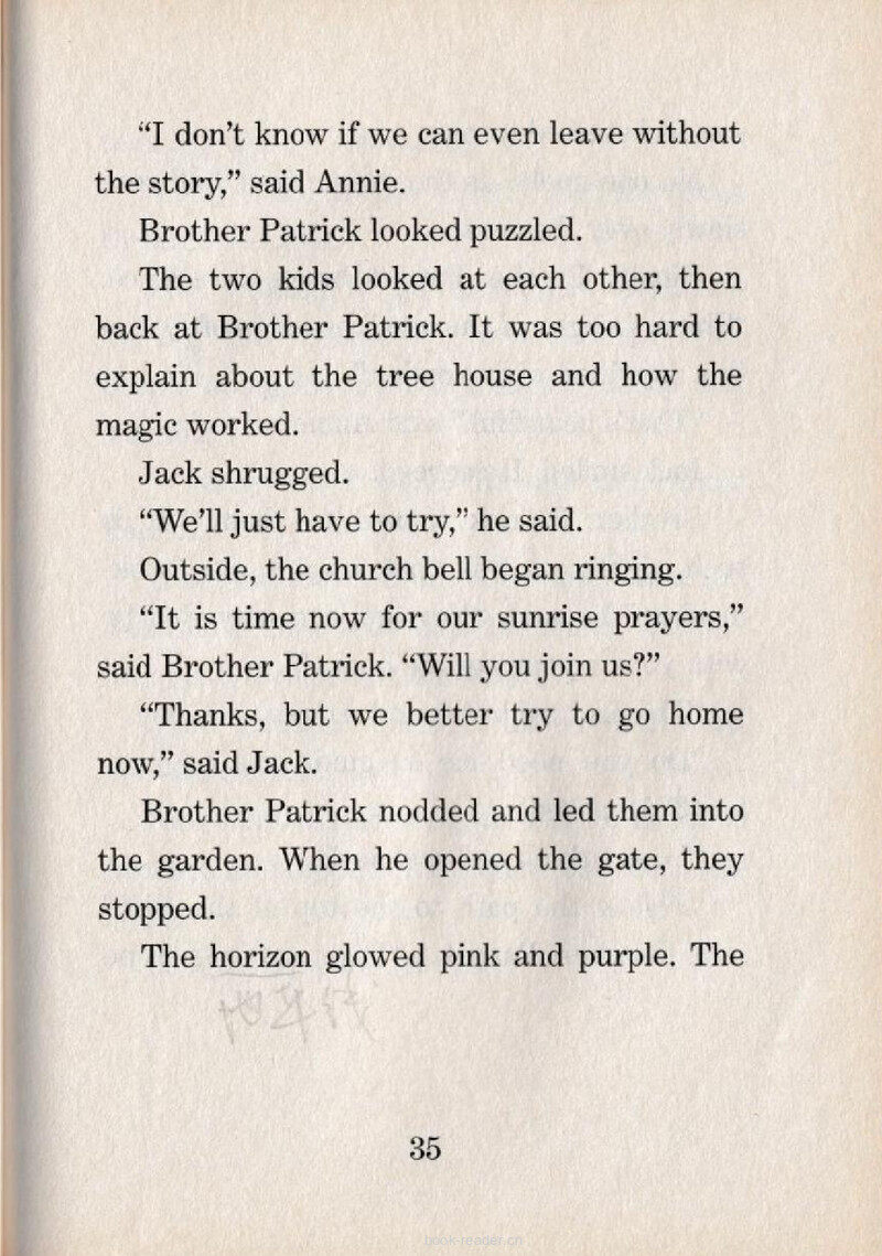 05 Warships on the Waves绘本故事第3页