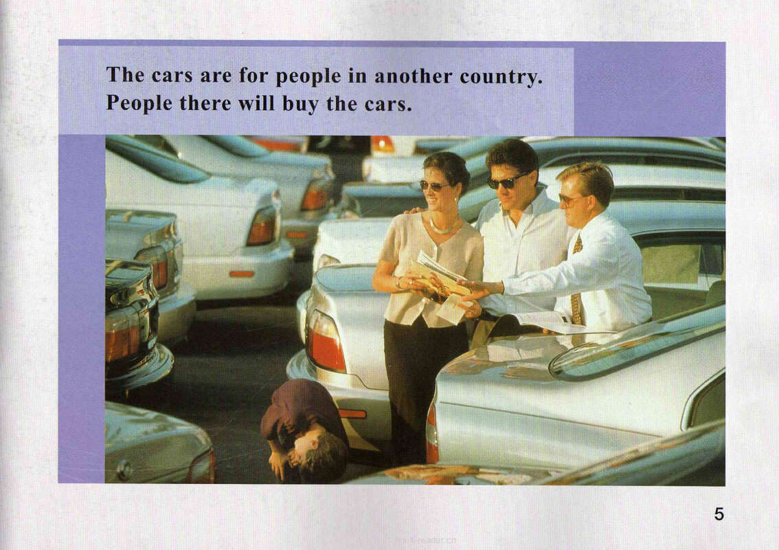 What's on the Ships绘本故事第5页