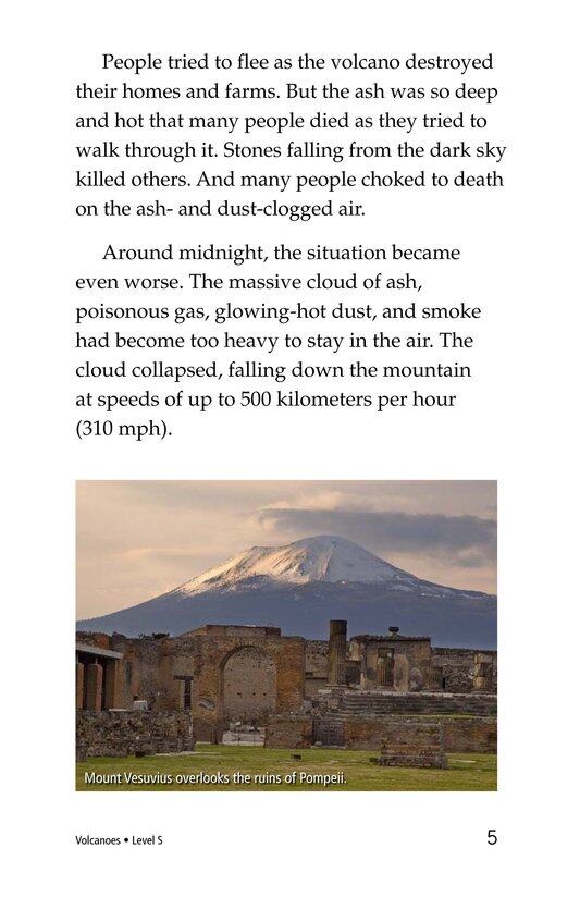 Volcanoes绘本故事第4页