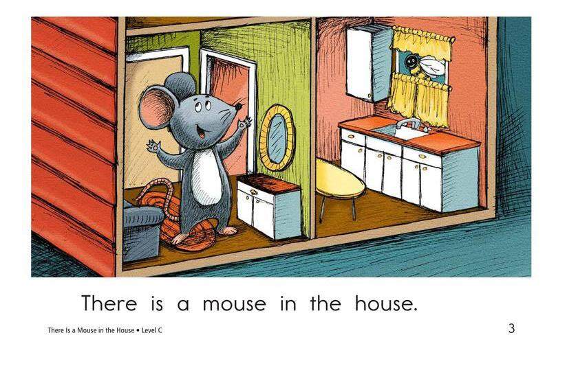 There Is a Mouse in the House绘本故事第3页