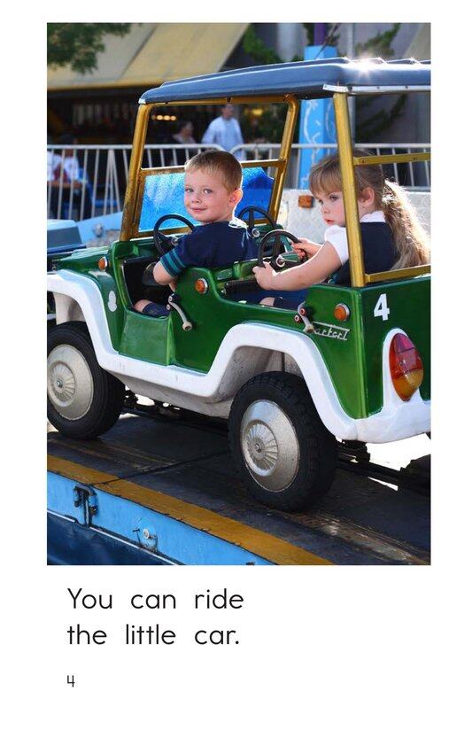 At the Fair绘本故事第4页