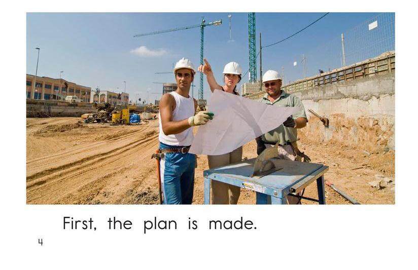 Building a Road绘本故事第4页