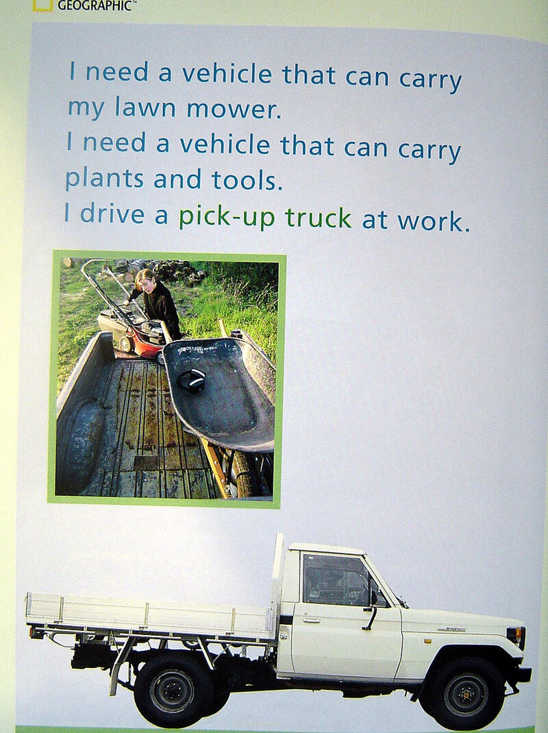 work vehicles绘本故事第5页