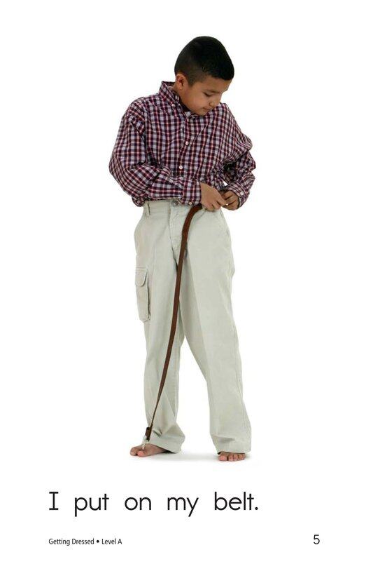 Getting Dressed绘本故事第5页