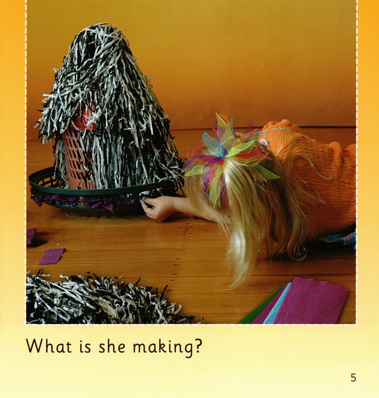 What Are You Making绘本故事第5页