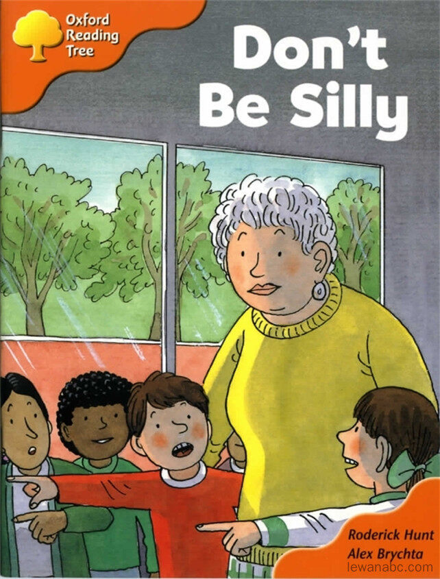 Don't Be Silly绘本故事第2页