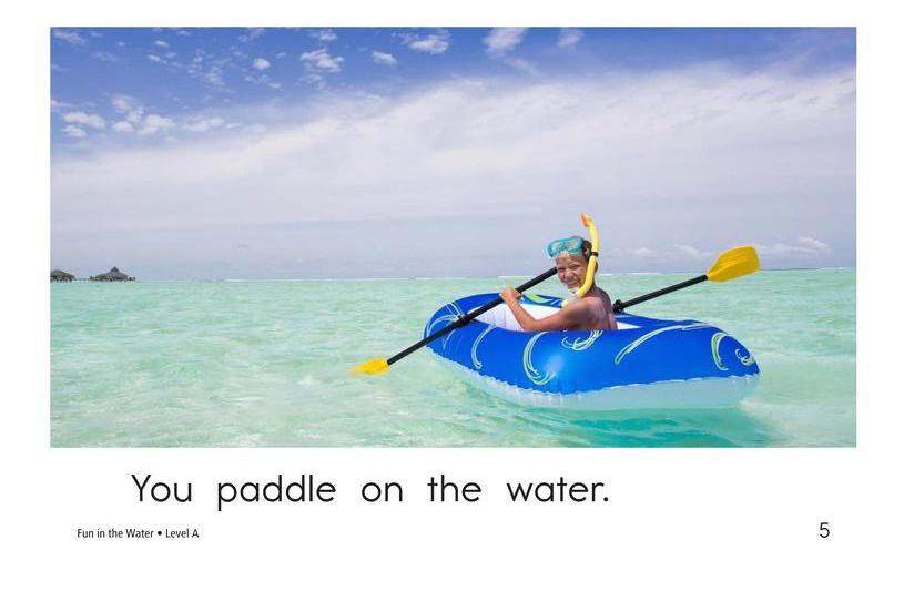 Fun in the Water绘本故事第5页