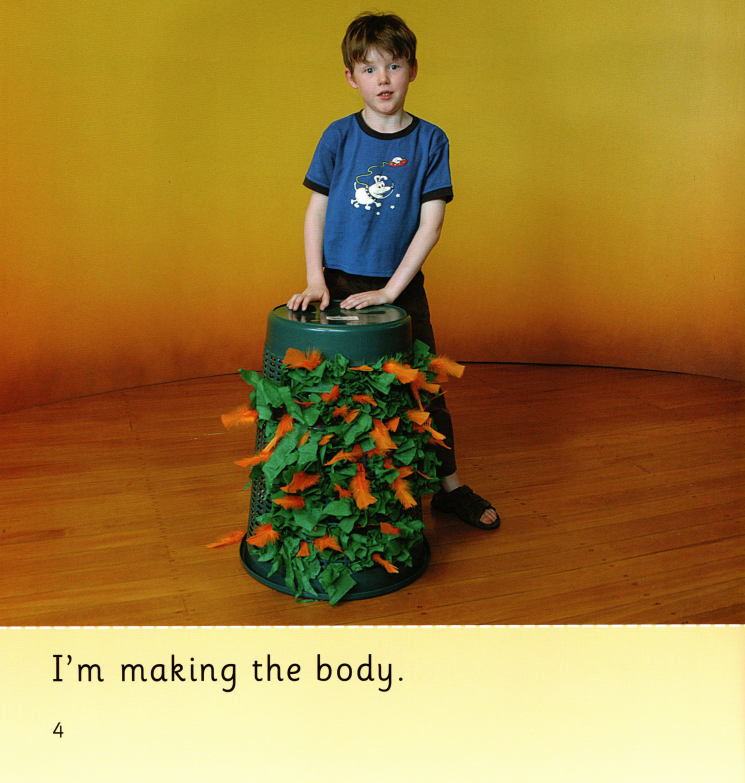 What Are You Making绘本故事第4页