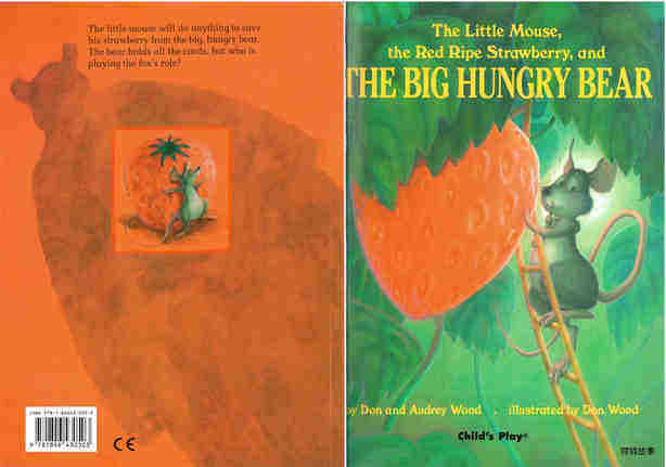 The Little Mouse, the Strawberry,  the Hungry Bear绘本故事第2页